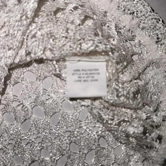 Notations beautiful sheer short sleeve top - Picture 6 of 7